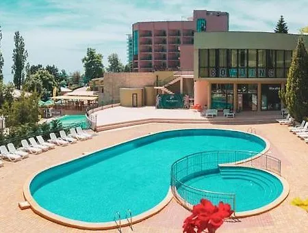 Palm Apartment